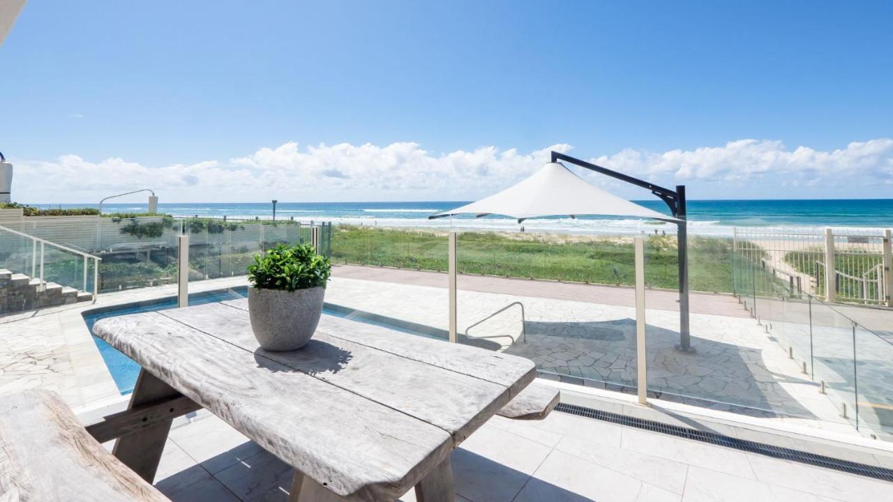 Viscount On The Beach Gold Coast Exterior photo